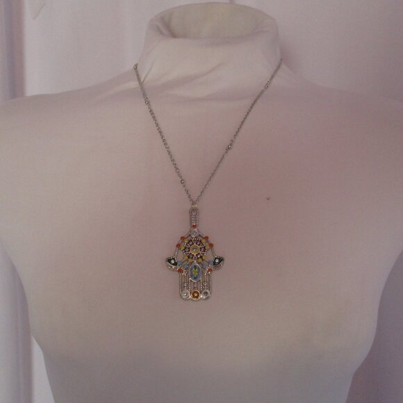 Hamsa Pendant Necklace Colorful and Napier Choker Silver Tone Metal - Picture 2 of 11